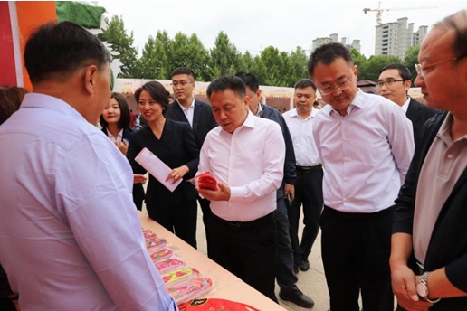 0d1f94e0994fe74b4b2b7a07d494cf12_